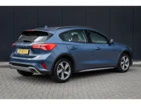 Ford Focus thumbnail 2