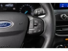 Ford Focus thumbnail 35