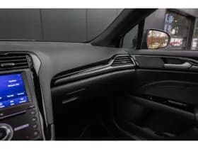 Ford Mondeo thumbnail 36