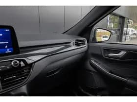 Ford Kuga thumbnail 18