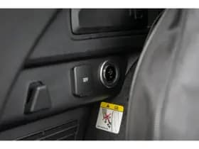 Ford Kuga thumbnail 32