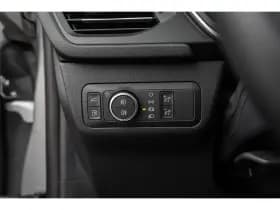 Ford Kuga thumbnail 35