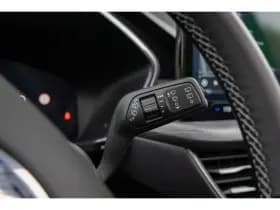 Ford Kuga thumbnail 39