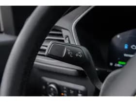 Ford Kuga thumbnail 38