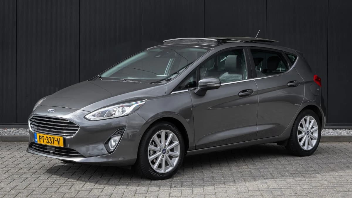 Ford Fiesta — foto 1
