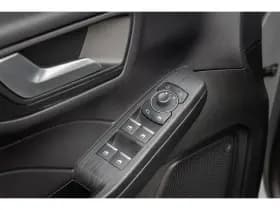Ford Kuga thumbnail 30