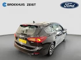 Ford Focus thumbnail 2