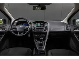 Ford Focus thumbnail 3