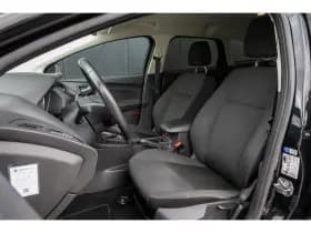 Ford Focus thumbnail 5