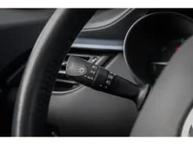 Toyota C-HR thumbnail 25