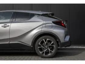 Toyota C-HR thumbnail 36