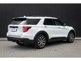 Ford Explorer thumbnail 2