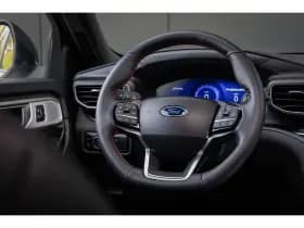 Ford Explorer thumbnail 12