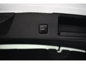 Ford Kuga thumbnail 28