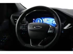 Ford Kuga thumbnail 10
