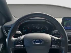 Ford Focus thumbnail 6