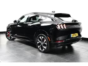 Ford Mustang Mach-E thumbnail 2