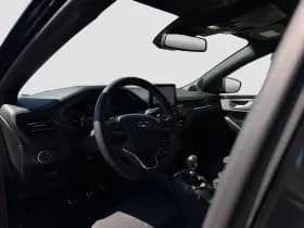 Ford Focus thumbnail 5