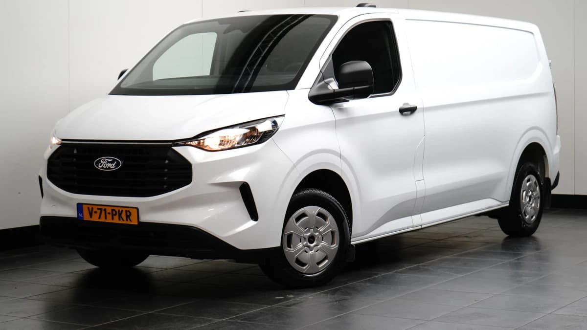 Ford Transit Custom — foto 1