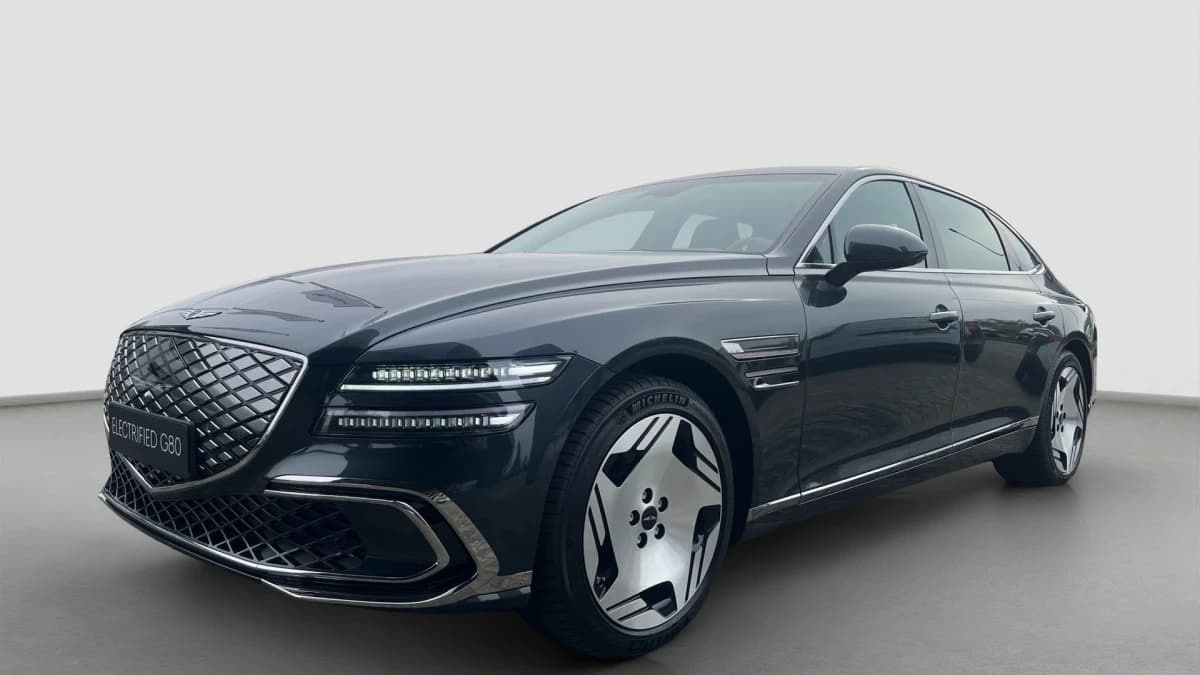 Genesis G80 — foto 1