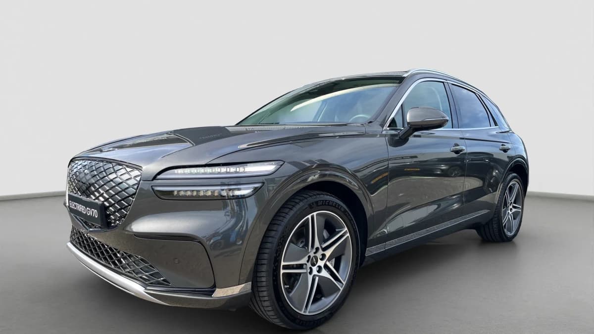 Genesis GV70 — foto 1