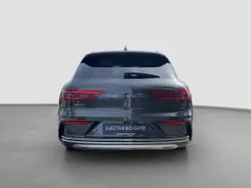 Genesis GV70 thumbnail 8