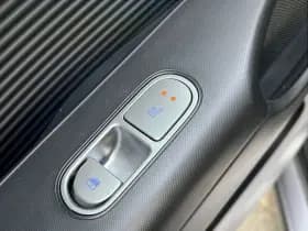 Hyundai Ioniq 6 thumbnail 29