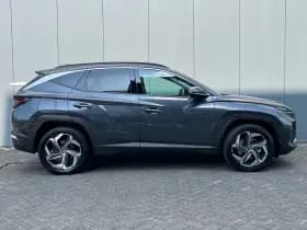 Hyundai Tucson thumbnail 3