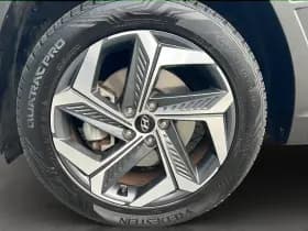 Hyundai Tucson thumbnail 11