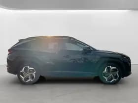 Hyundai Tucson thumbnail 4