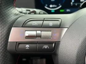 Hyundai Kona thumbnail 18