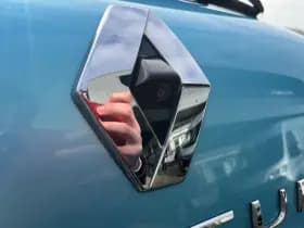 Renault Captur thumbnail 11