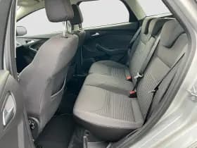 Ford Focus thumbnail 12