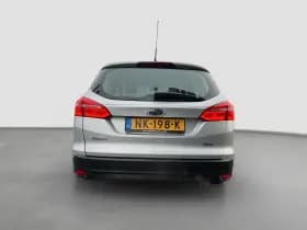 Ford Focus thumbnail 8
