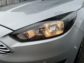 Ford Focus thumbnail 9