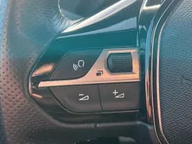 Peugeot e-2008 thumbnail 18
