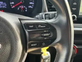 Kia Rio thumbnail 21