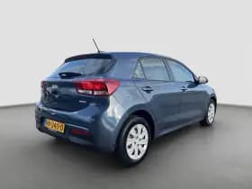 Kia Rio thumbnail 6