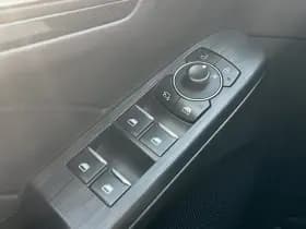 Ford Kuga thumbnail 21