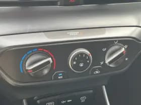 Hyundai i20 thumbnail 27