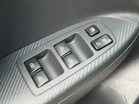 Mitsubishi Eclipse Cross thumbnail 16