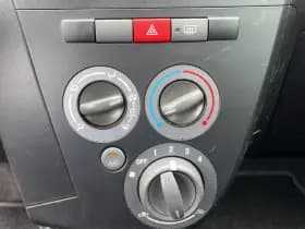 Daihatsu Cuore thumbnail 21