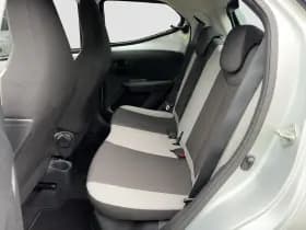 Toyota Aygo thumbnail 12