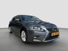 Lexus CT thumbnail 2