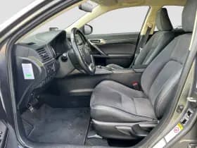 Lexus CT thumbnail 14