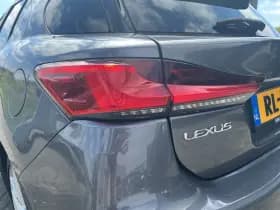 Lexus CT thumbnail 10