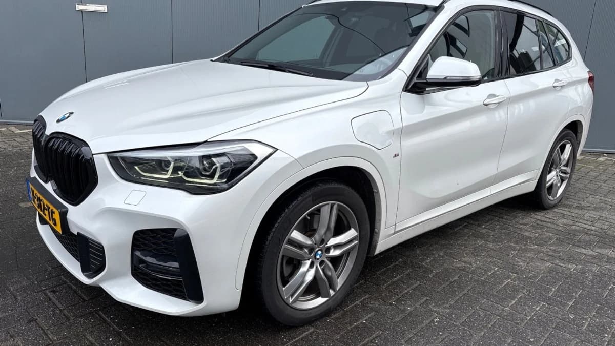 BMW X1 — foto 1