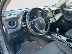 Toyota RAV4 thumbnail 15