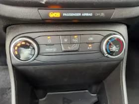 Ford Fiesta thumbnail 27