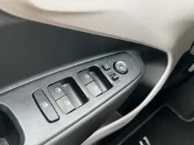 Hyundai i10 thumbnail 16